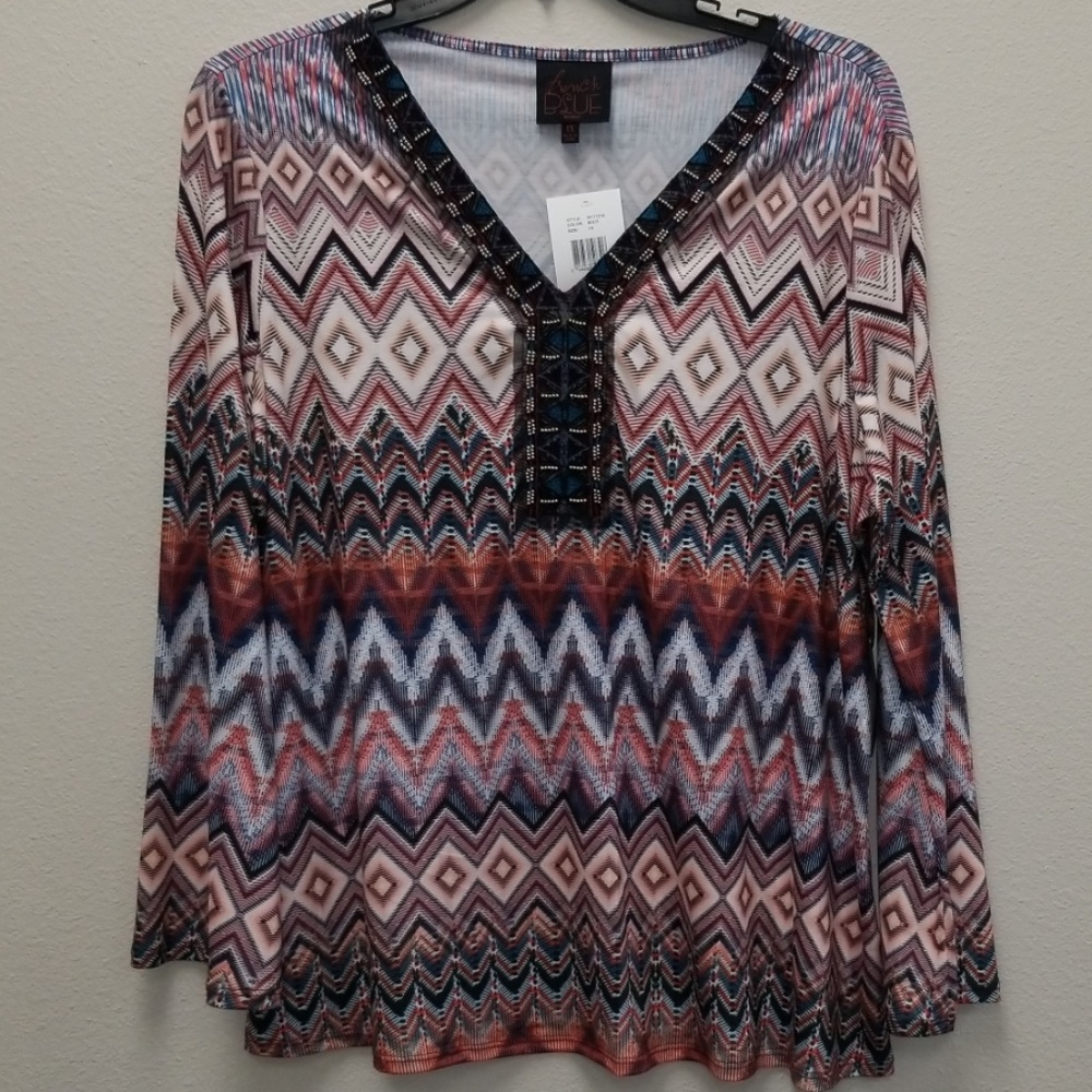 Bundle 3/$20 NWT French Blue top size 1x w/beading